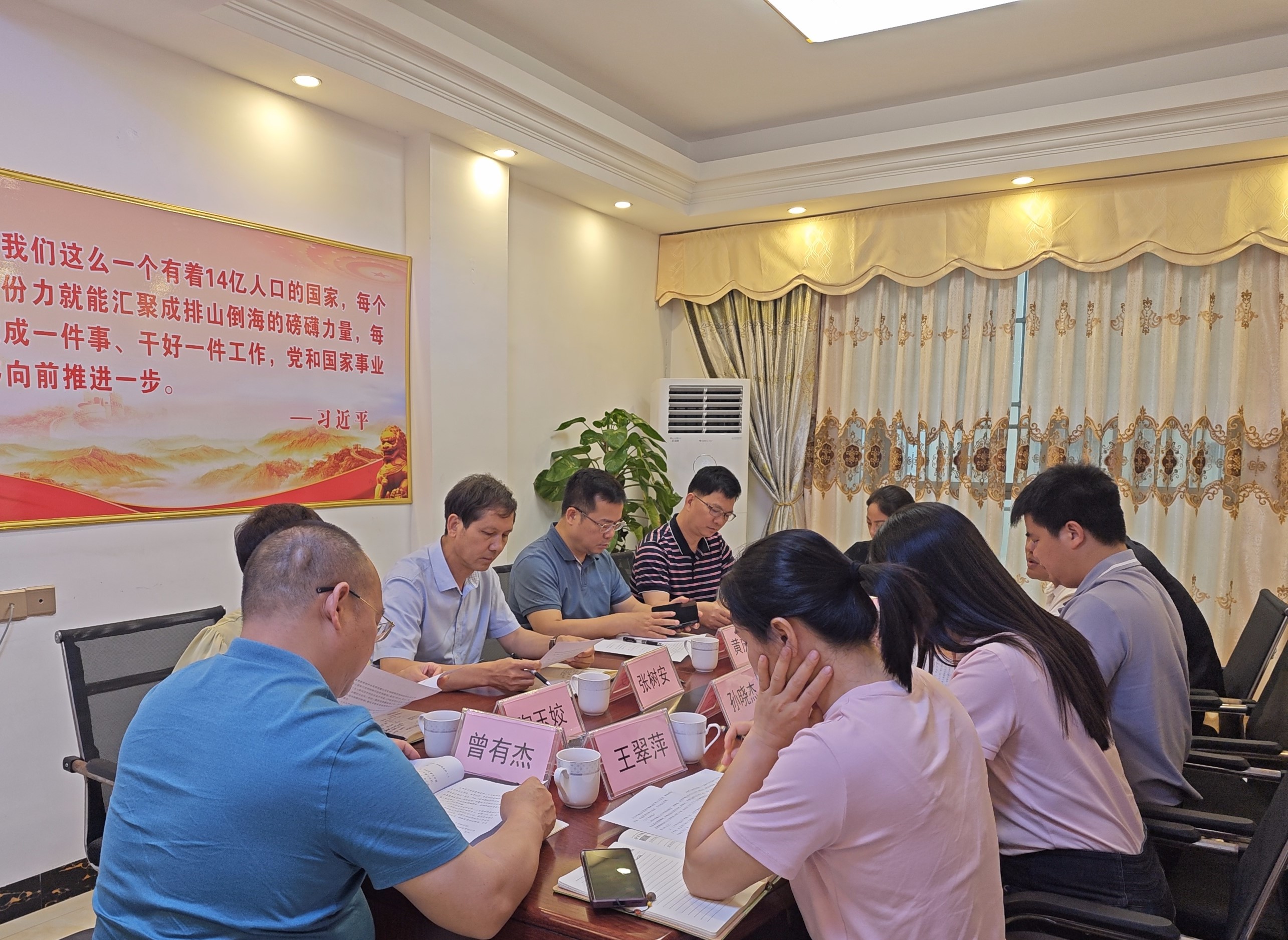 股东单元三门江林场党委书记张树安、、黄冕林场党委书记黄庆逐一行赴集团广东公司调研